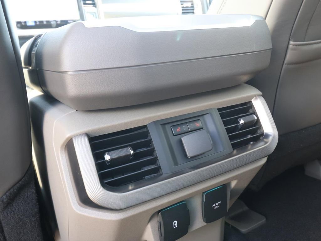 New 2026 Ford F150 Platinum w/ Equipment Group 703A Plus image 14