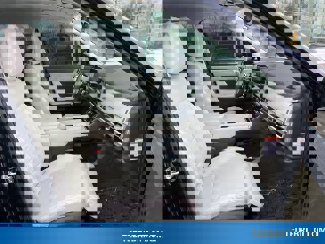 Used 2024 Hyundai Santa Fe Calligraphy image 22