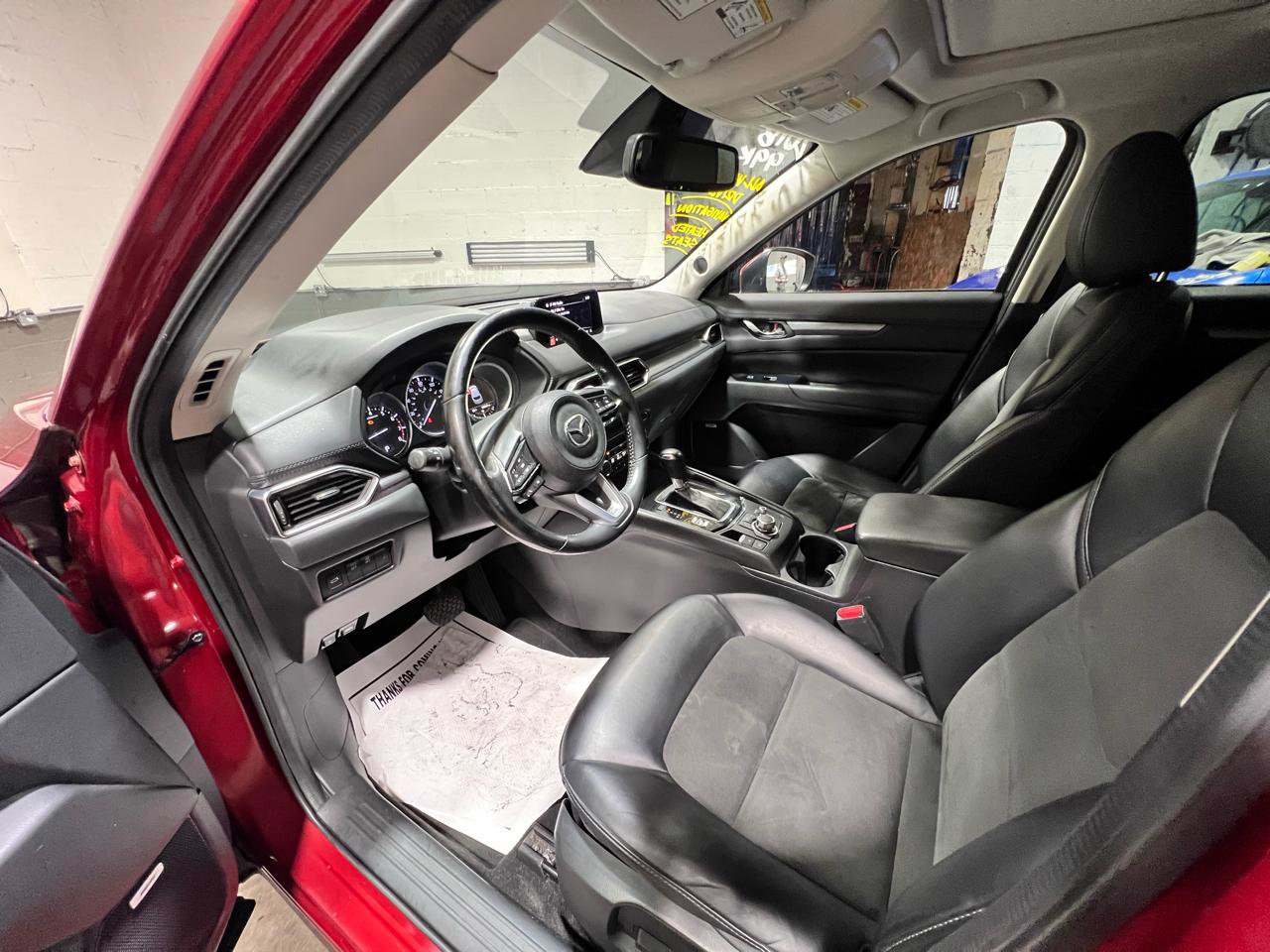 Used 2018 MAZDA CX-5 Touring w/ Preferred Equipment Package image 9