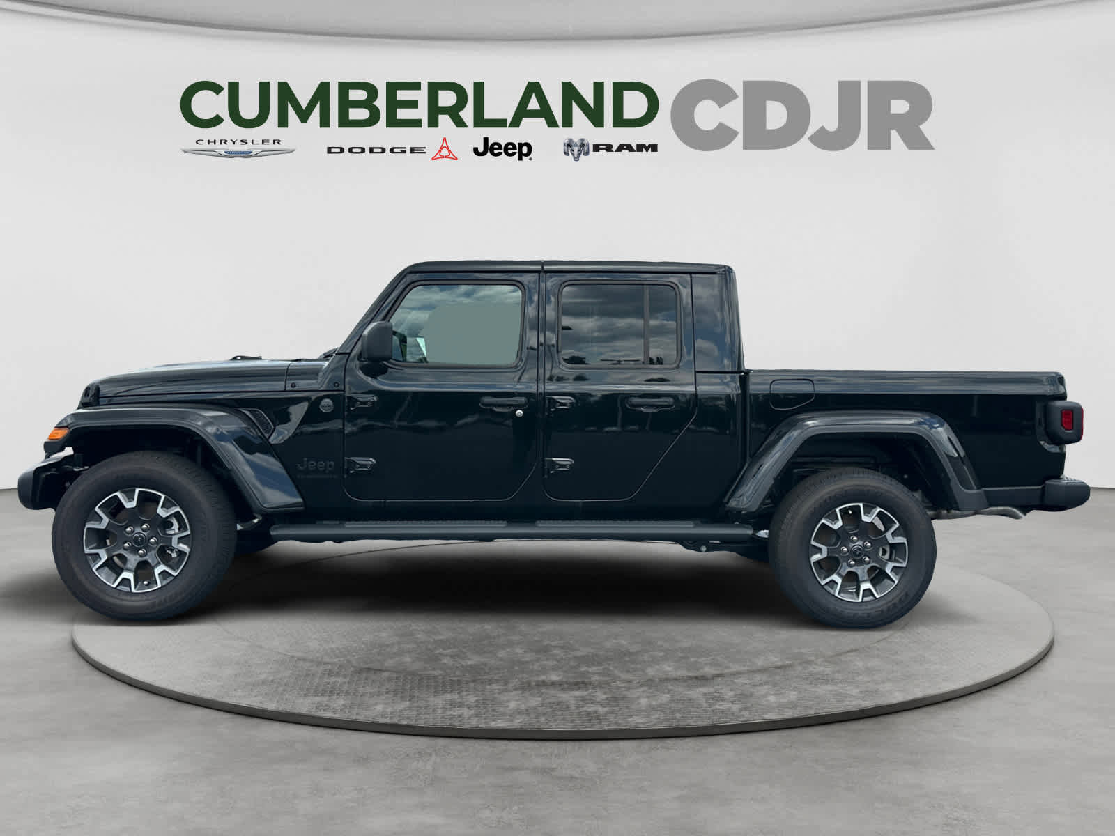 New 2025 Jeep Gladiator Sport w/ Premium Package AWD/4WD image 3
