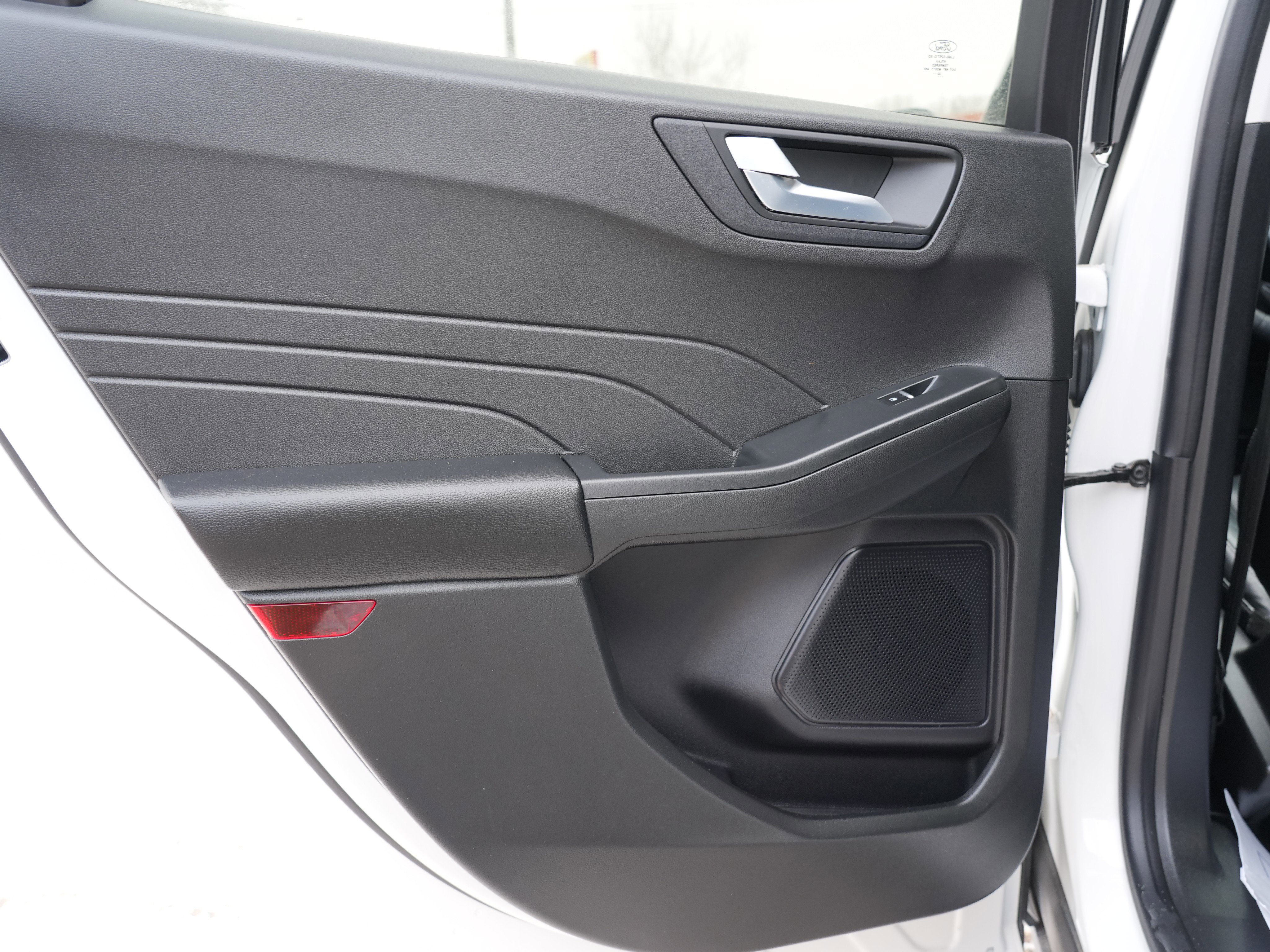 Used 2022 Ford Escape SEL image 19