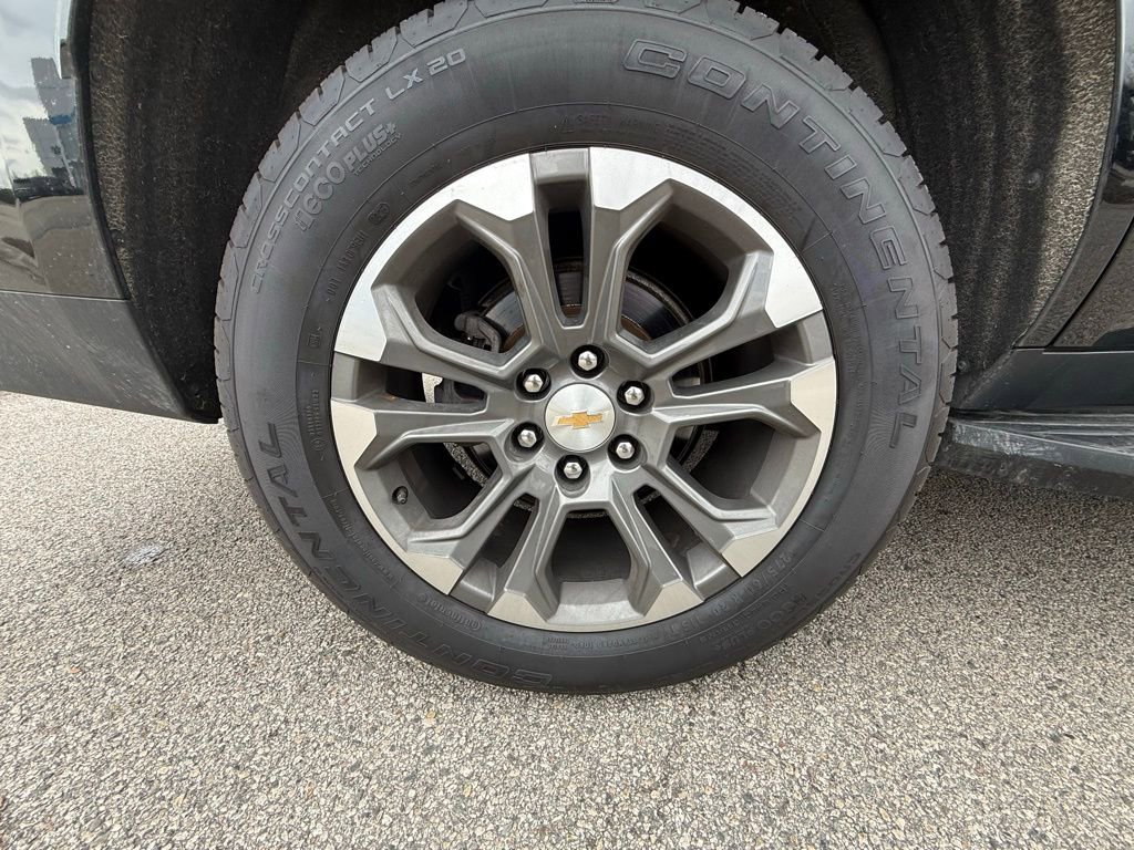 Used 2022 Chevrolet Tahoe LT w/ Luxury Package image 37