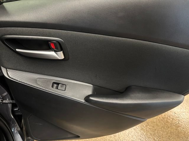 Used 2019 Toyota Yaris LE FWD image 23