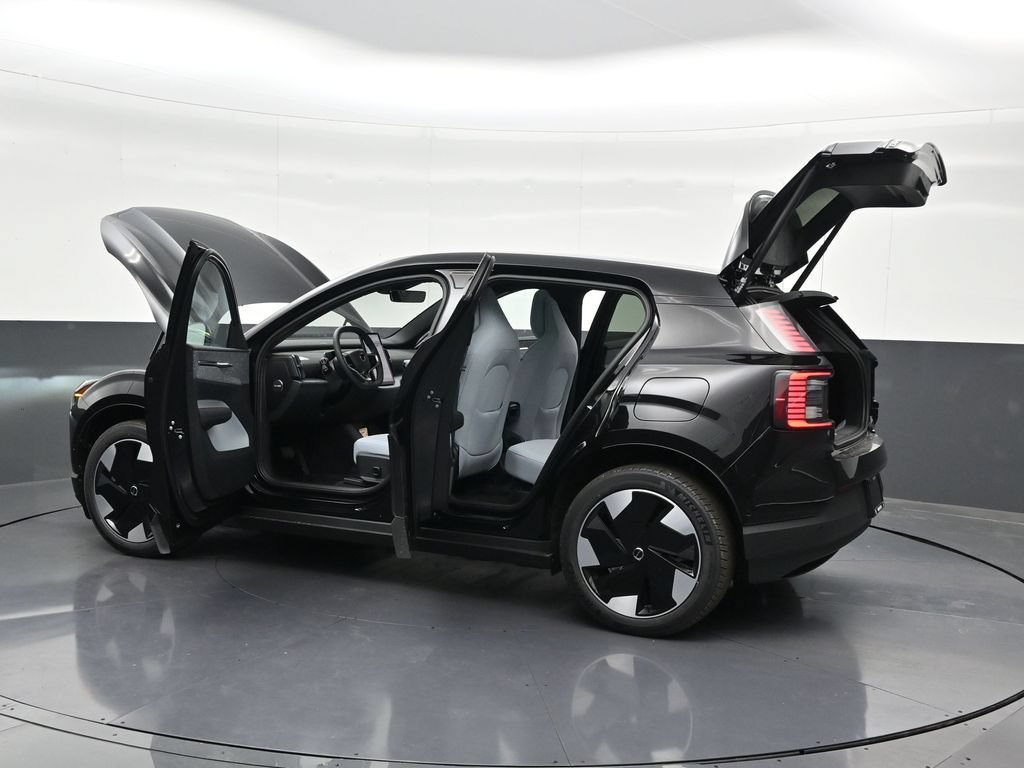 New 2026 Volvo EX30 Ultra AWD/4WD image 32