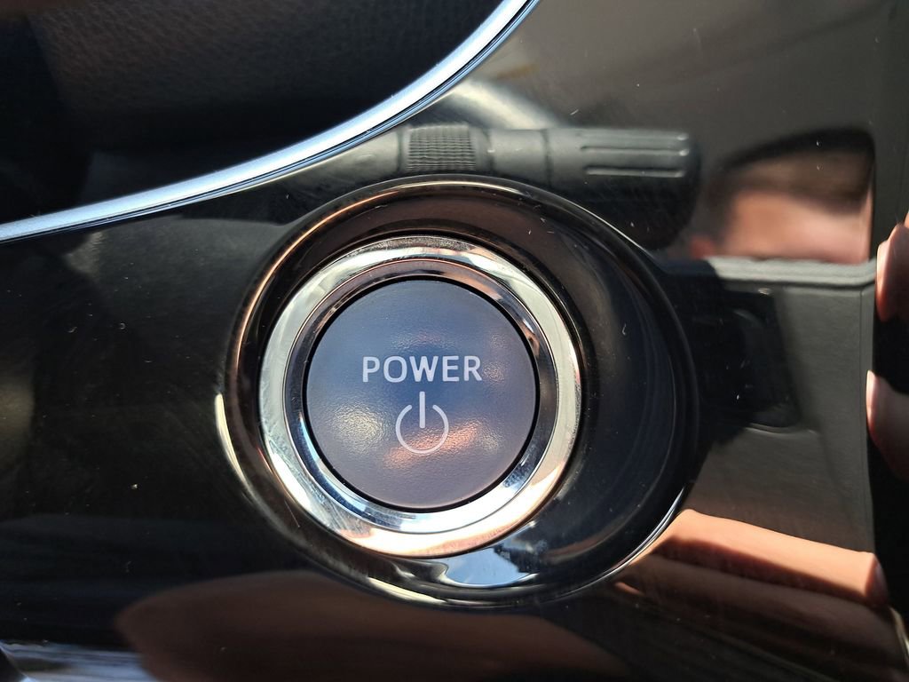 Certified 2021 Toyota Prius XLE w/ Premium Convenience Package image 29