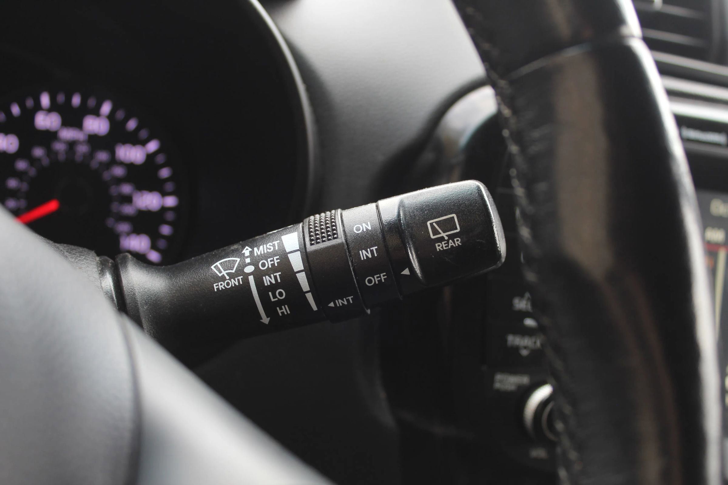 Used 2015 Kia Soul ! w/ Sun & Sound Package image 27