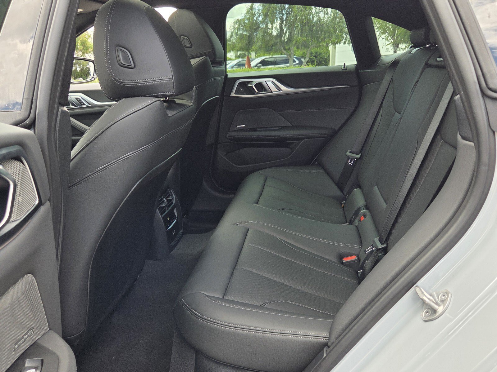 New 2026 BMW 440i xDrive w/ Premium Package AWD/4WD image 11