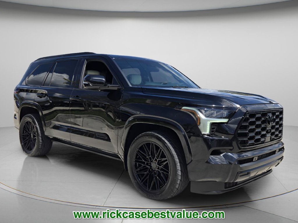 Used 2023 Toyota Sequoia Capstone AWD/4WD image 9