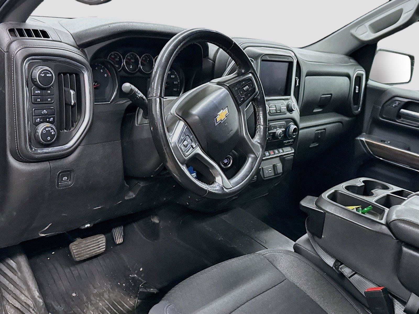 Used 2021 Chevrolet Silverado 1500 LT AWD/4WD image 7