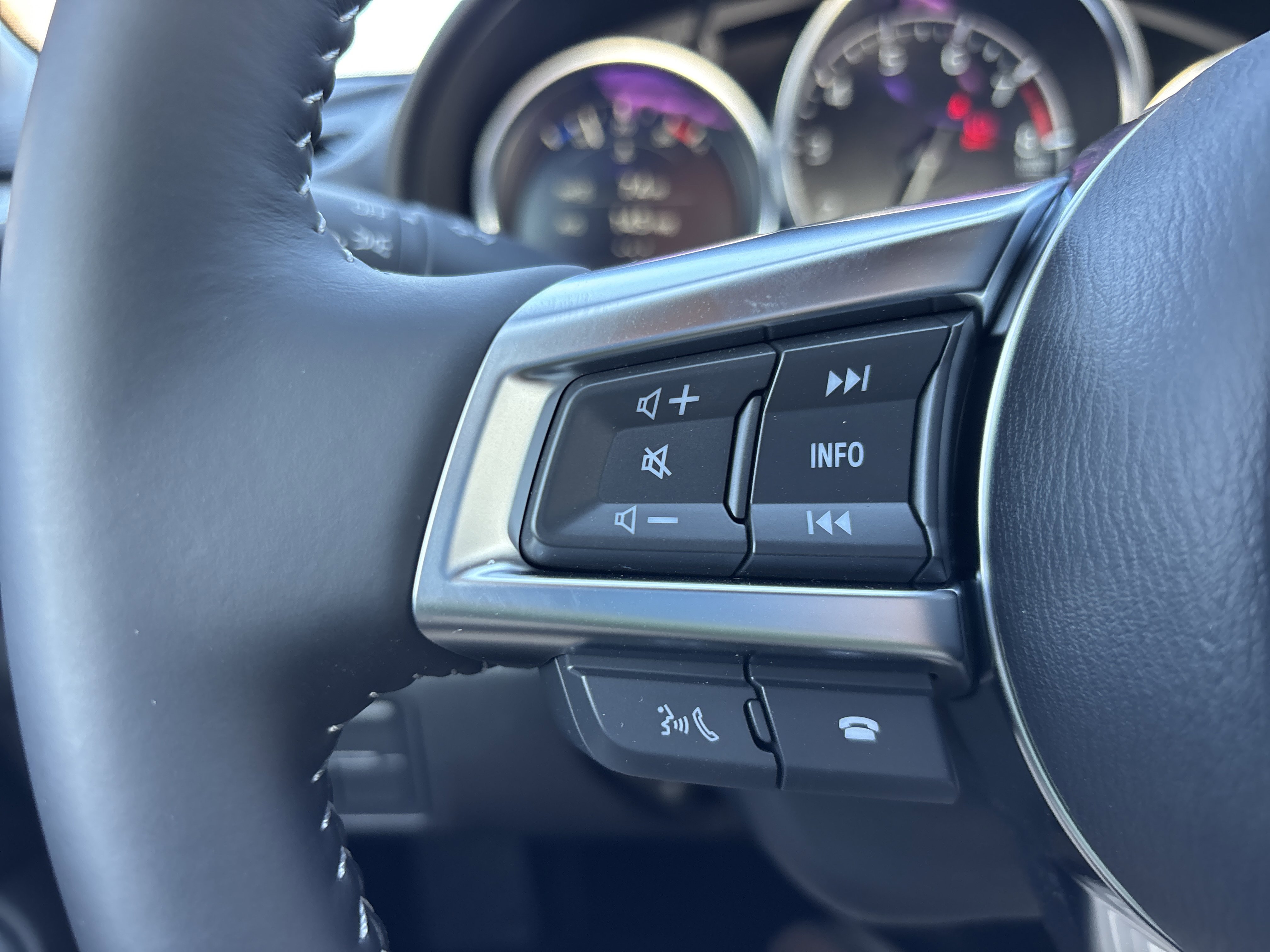 New 2025 MAZDA MX-5 Miata Club image 21