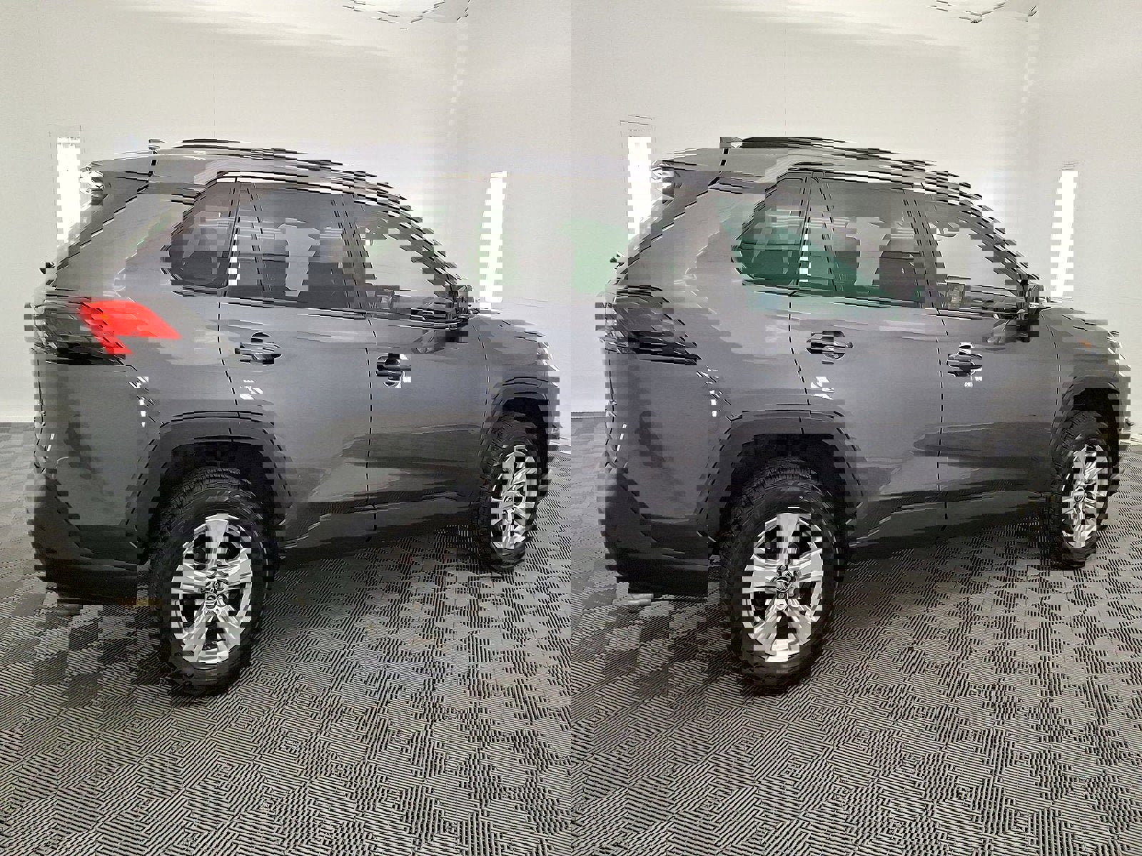 Used 2020 Toyota RAV4 XLE image 25