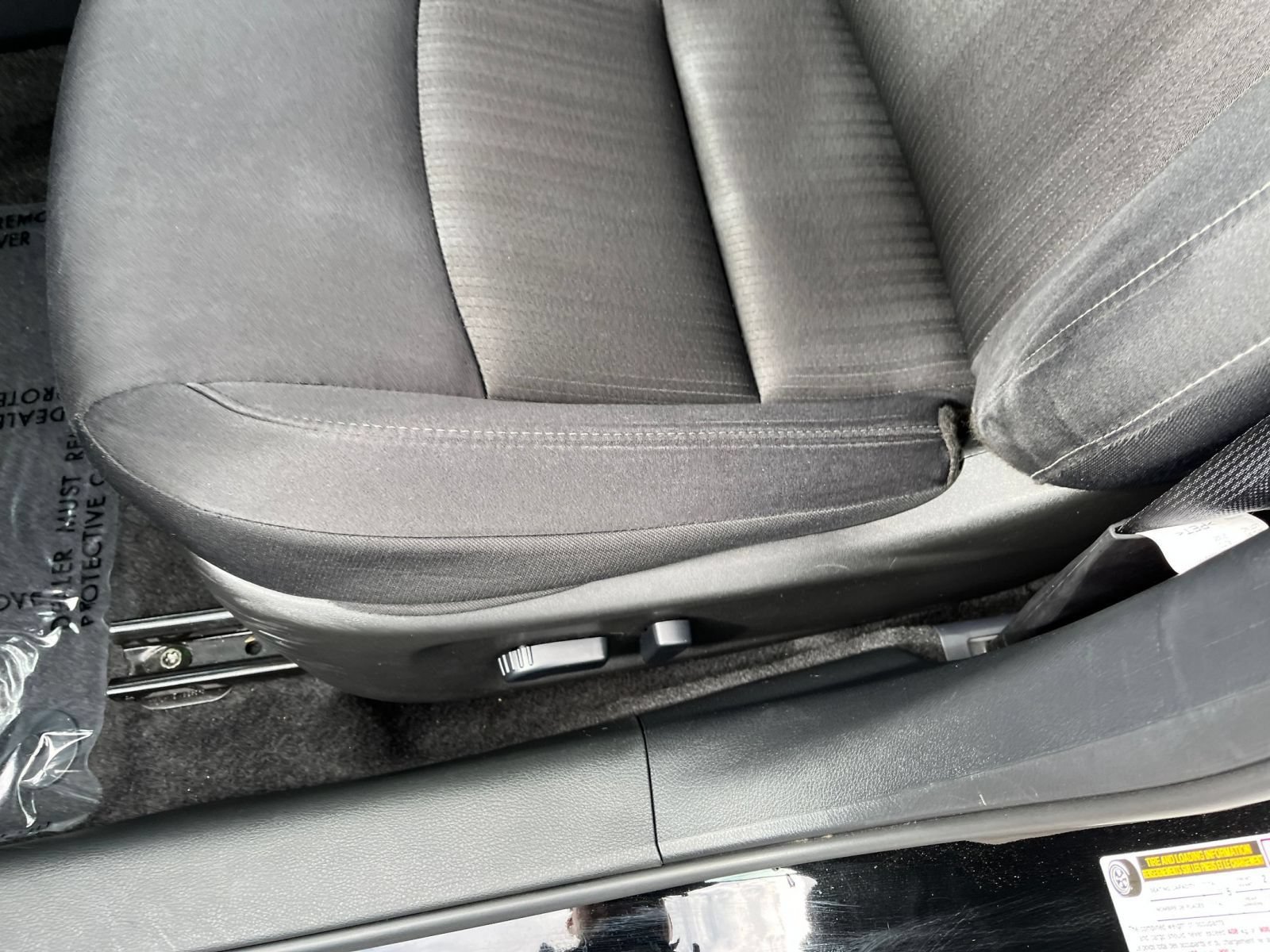 Used 2025 Nissan Altima 2.5 SV FWD image 18