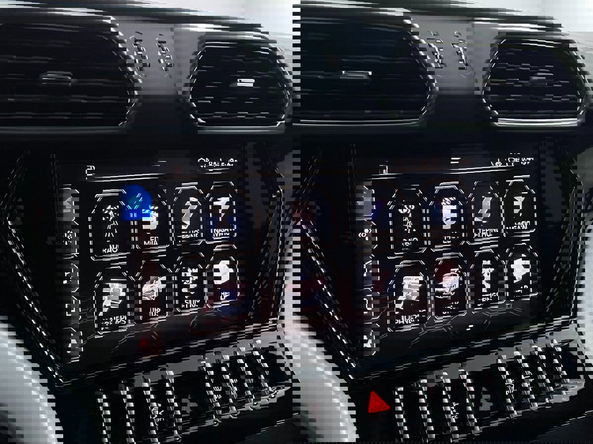 Used 2021 Lamborghini Urus image 48