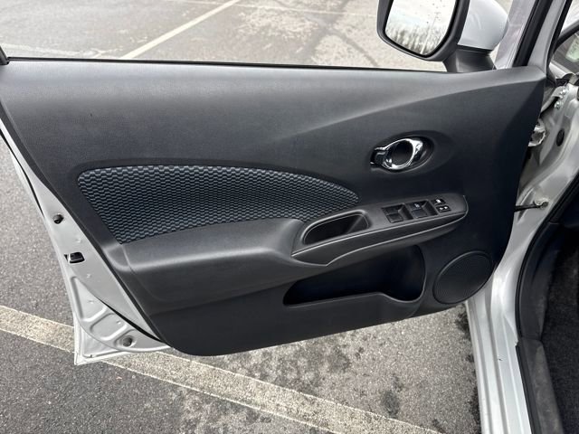 Used 2016 Nissan Versa Note SV image 21