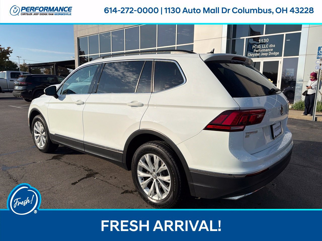Used 2018 Volkswagen Tiguan SE w/ Panoramic Sunroof Package AWD/4WD image 7