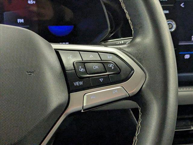 Used 2024 Volkswagen Taos SE image 13