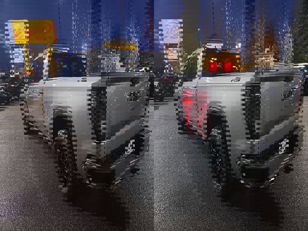 Used 2024 GMC Sierra 1500 Elevation image 7