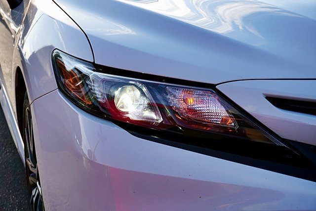 Used 2023 Toyota Camry SE FWD image 11
