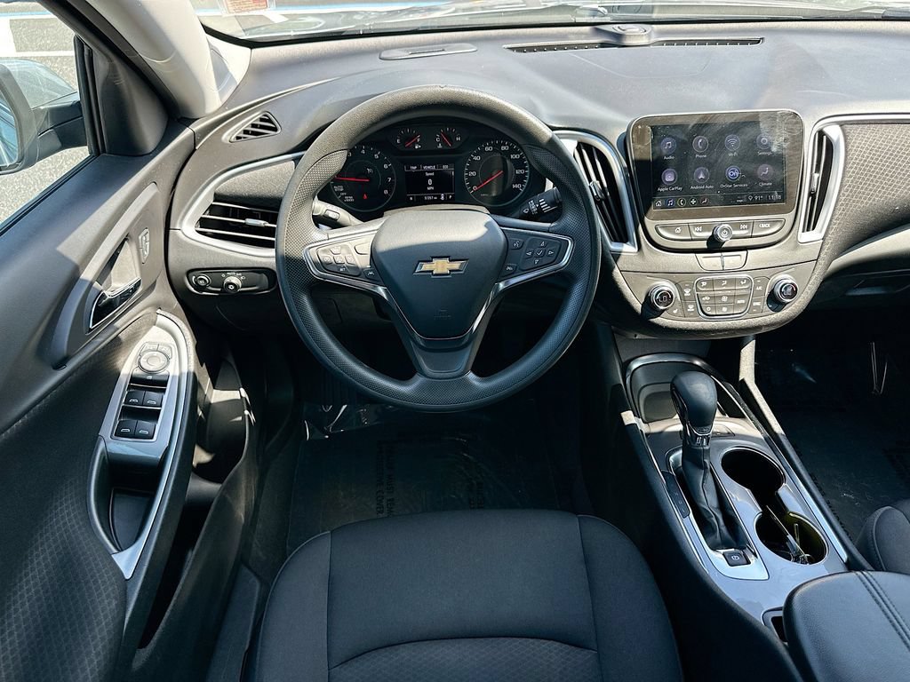 Used 2024 Chevrolet Malibu LT FWD image 21