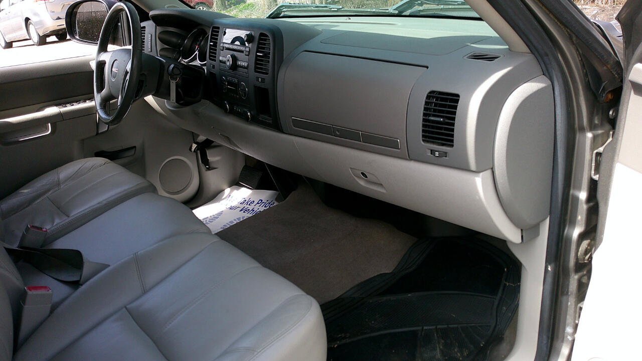 Used 2013 GMC Sierra 1500 SLE w/ Power Tech Package image 33