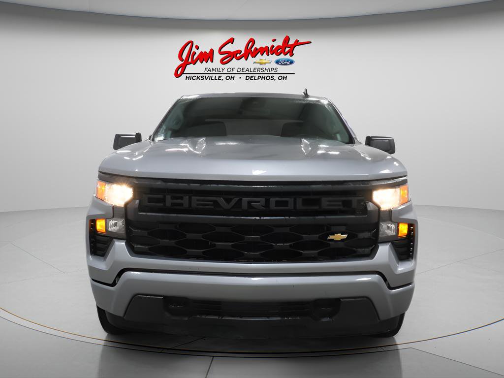 Used 2023 Chevrolet Silverado 1500 Custom AWD/4WD image 3