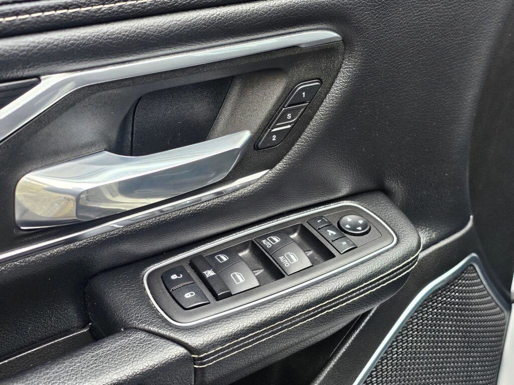 Used 2023 RAM 1500 Laramie image 28