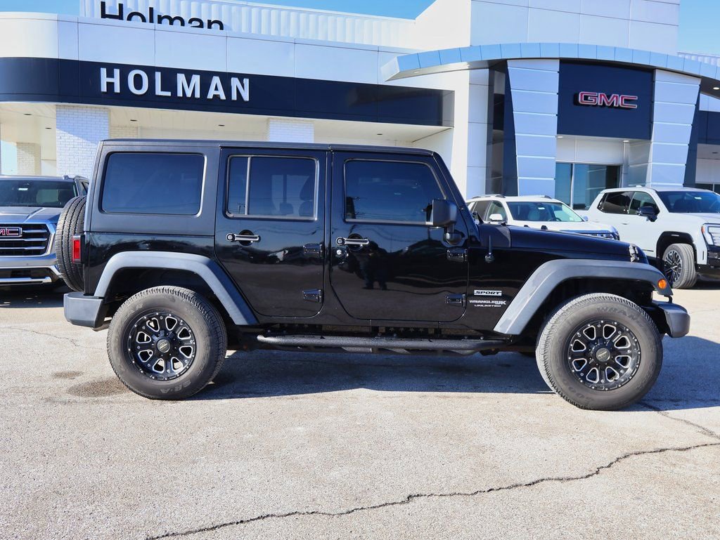 Used 2018 Jeep Wrangler Unlimited Sport S image 2