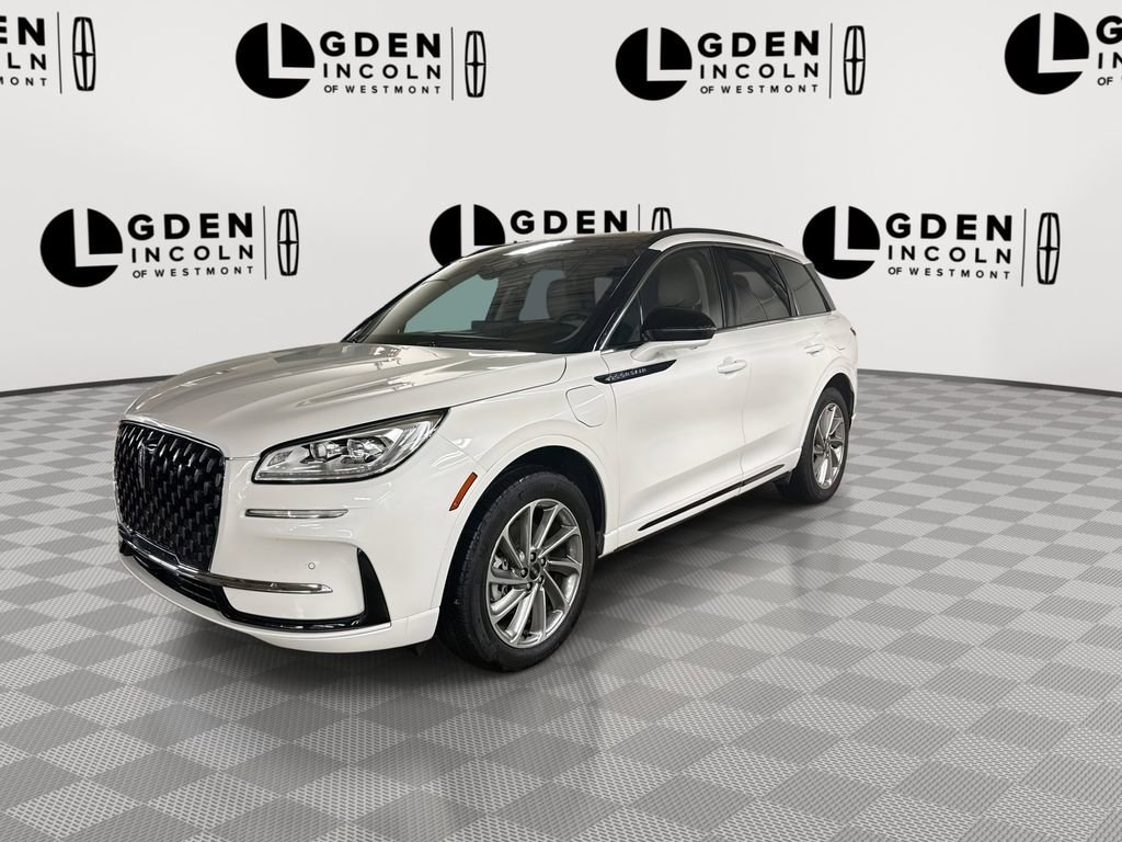 Certified 2025 Lincoln Corsair Grand Touring w/ Equipment Group 301A image 4