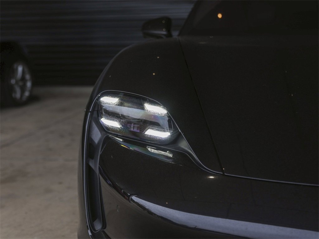 Certified 2020 Porsche Taycan Turbo image 11