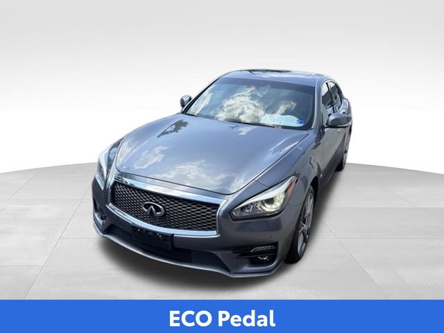Used 2017 INFINITI Q70 3.7 w/ Technology Package AWD/4WD image 39