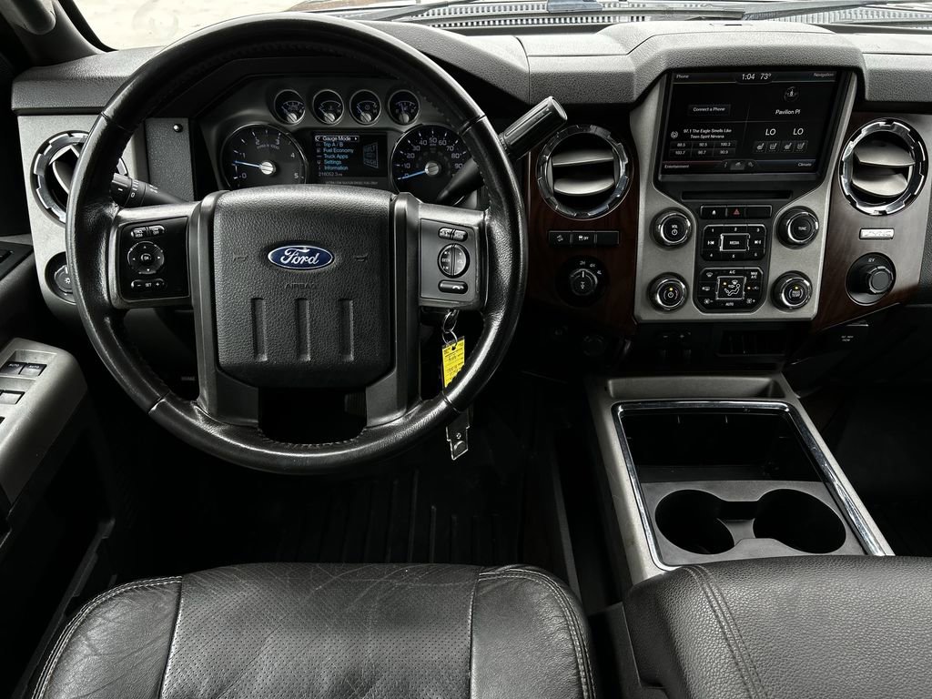 Used 2016 Ford F250 Lariat w/ Lariat Interior Package AWD/4WD image 14