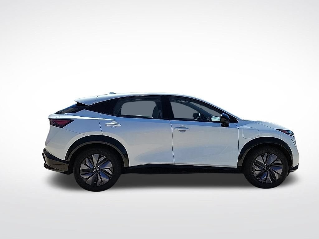 Used 2024 Nissan Ariya AWD image 5