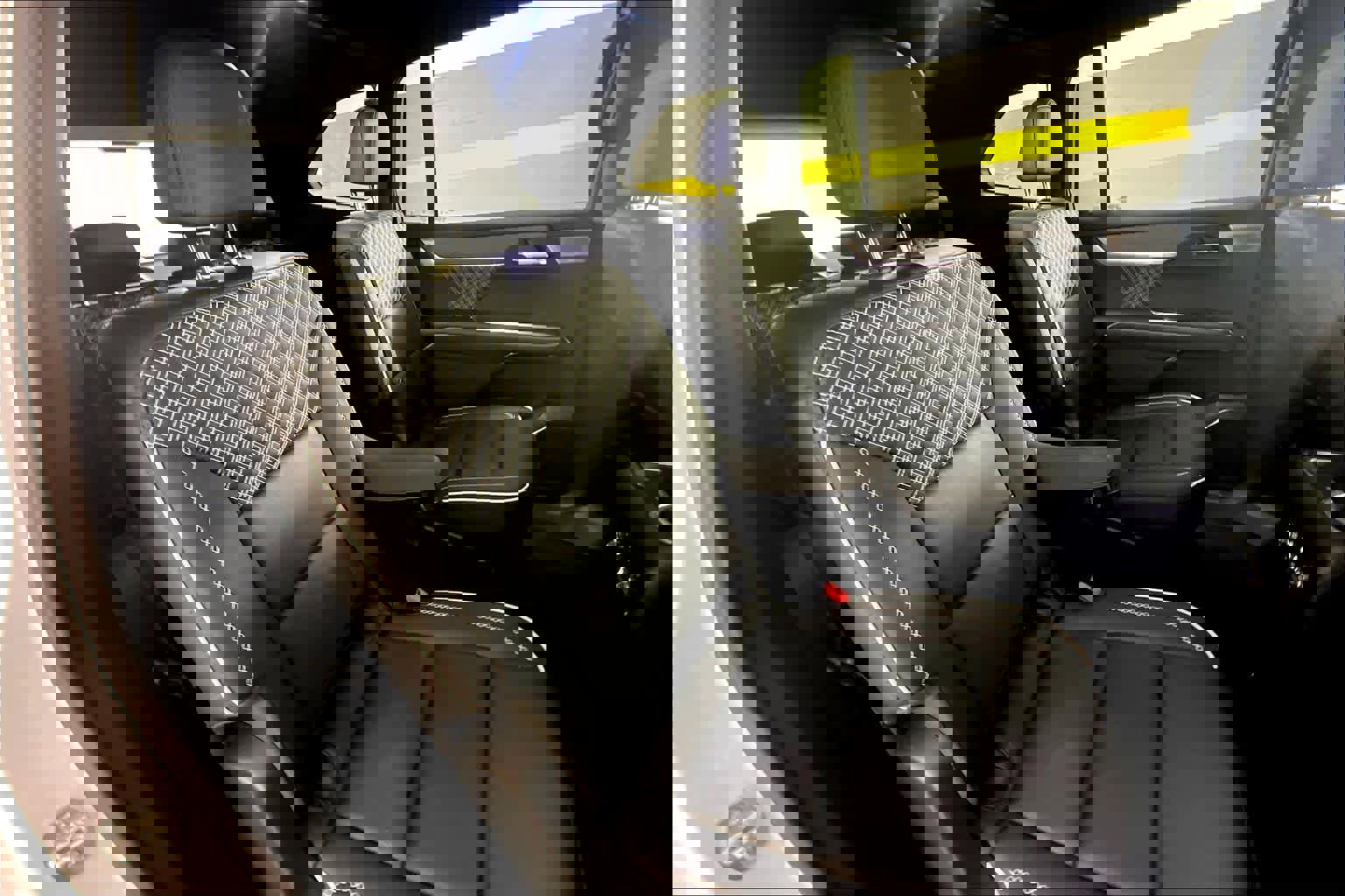 Certified 2025 GMC Acadia Denali w/ Super Cruise Package image 19