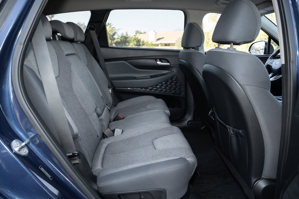 Used 2022 Hyundai Santa Fe SEL FWD image 39