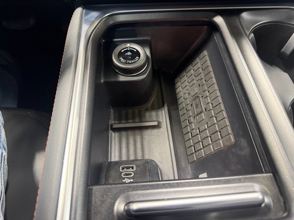 Certified 2025 Ford Expedition Max Active AWD/4WD image 38