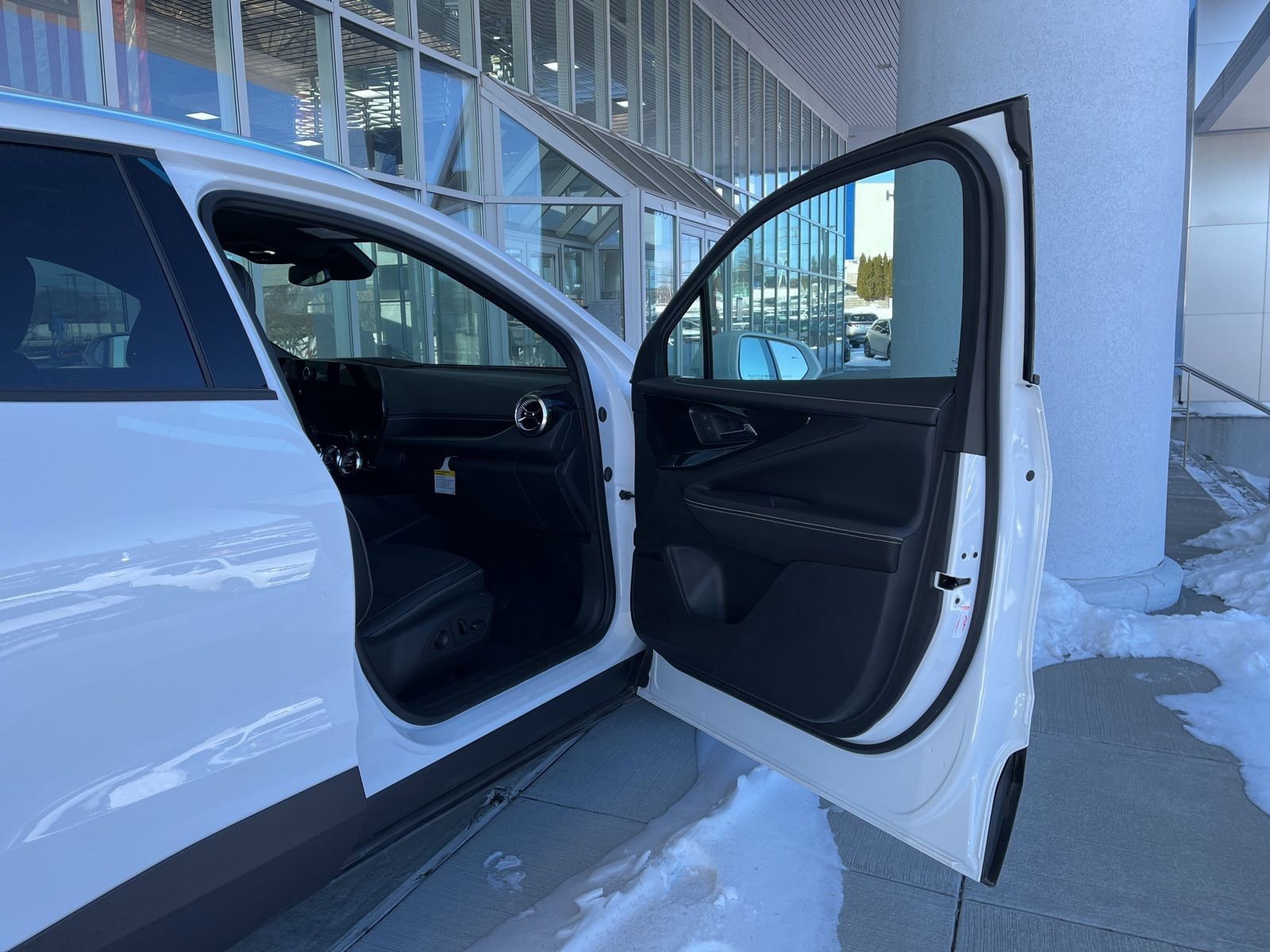 New 2024 Chevrolet Blazer EV LT AWD/4WD image 22