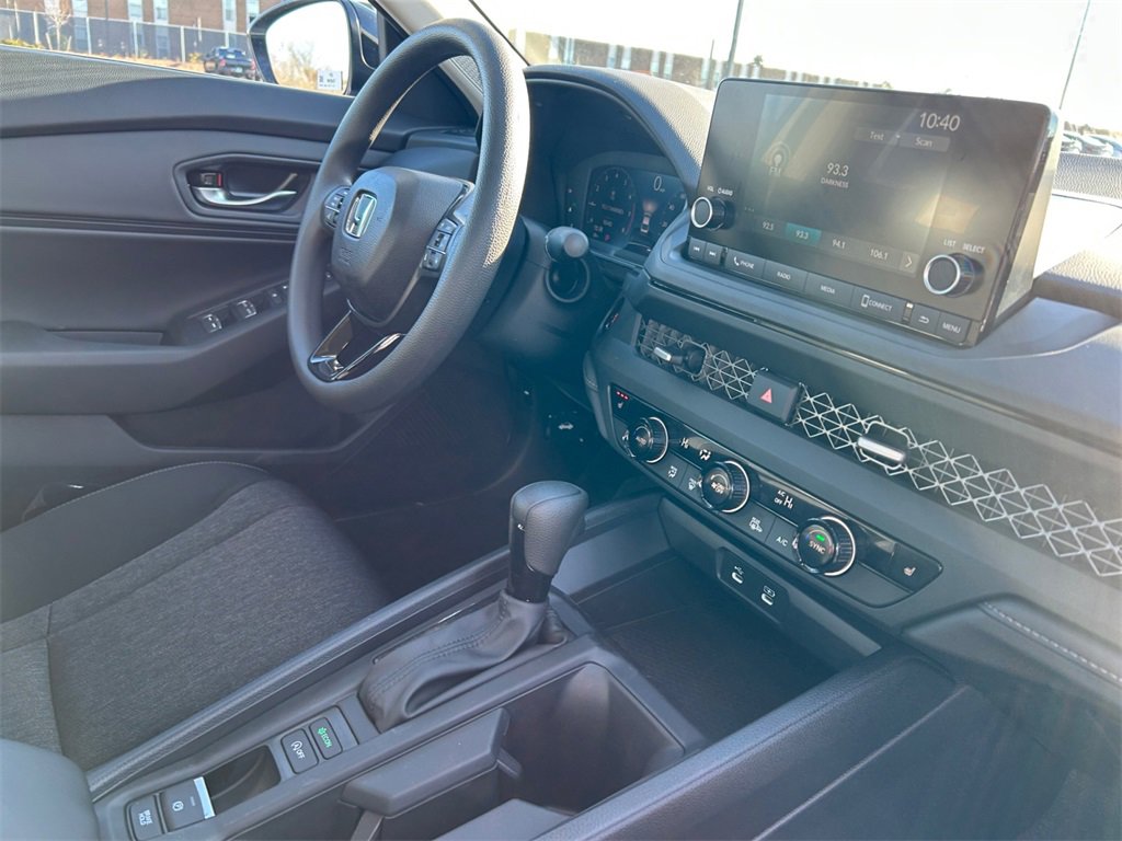 New 2025 Honda Accord SE image 18