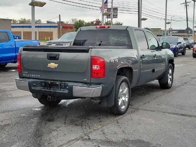 Used 2011 Chevrolet Silverado 1500 LT w/ All-Star Edition AWD/4WD image 8