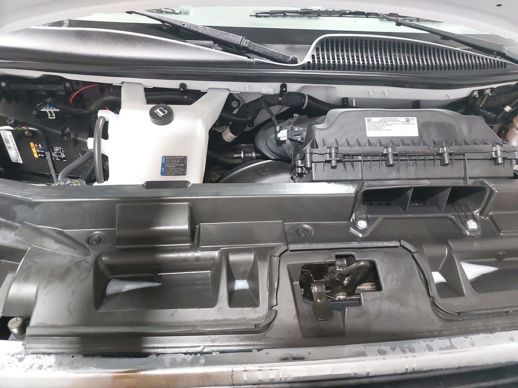 Used 2024 GMC Savana 2500 w/ Driver Convenience Package image 27