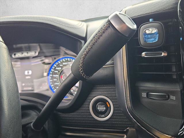 Used 2021 RAM 2500 Limited w/ Night Edition AWD/4WD image 11