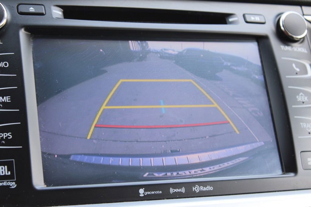 Used 2019 Toyota Highlander Limited image 43