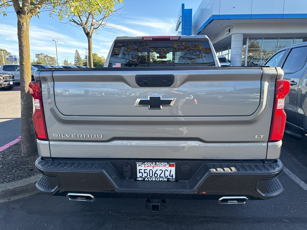 Used 2025 Chevrolet Silverado 1500 LT Trail Boss w/ Convenience Package II AWD/4WD image 7