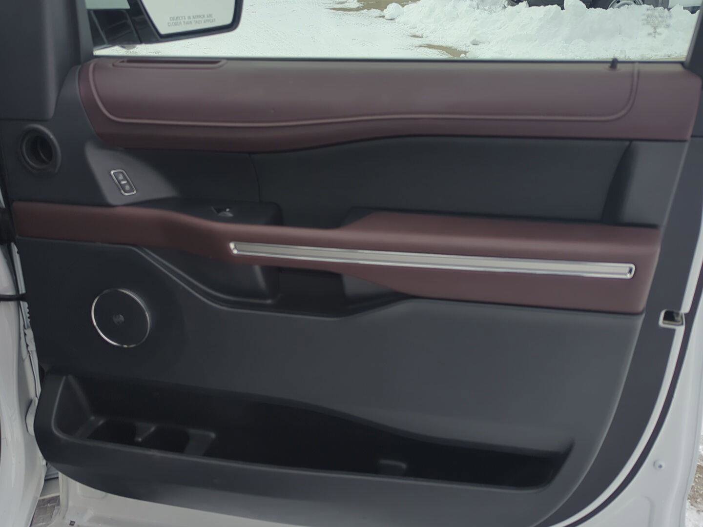 Used 2022 Ford Expedition Max Limited image 30