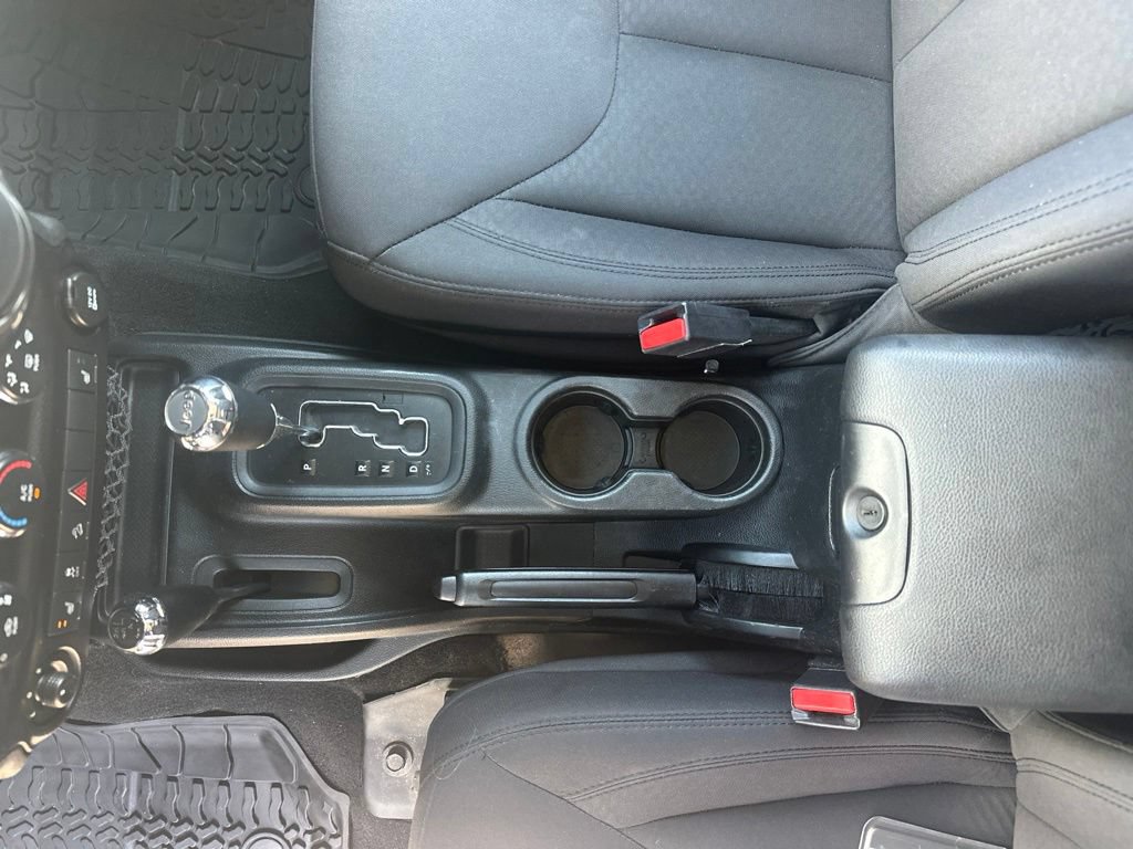 Used 2017 Jeep Wrangler Unlimited Sport w/ Quick Order Package 24S AWD/4WD image 35