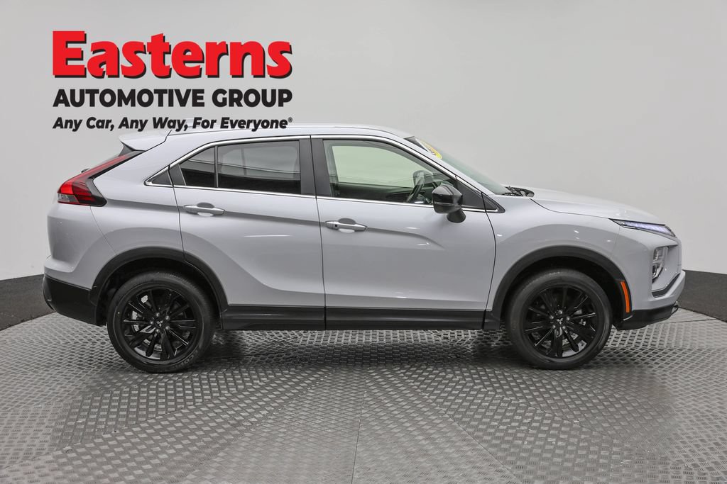 Used 2024 Mitsubishi Eclipse Cross LE AWD/4WD image 4