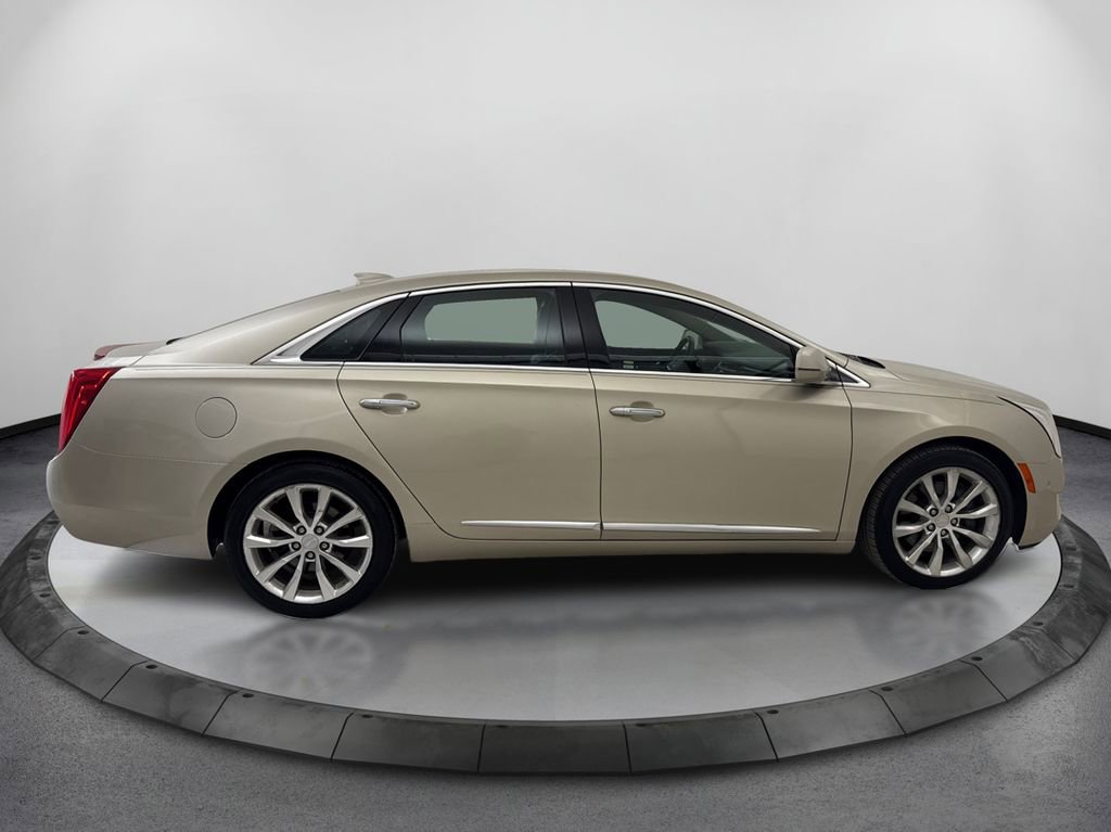 Used 2016 Cadillac XTS Luxury FWD image 4