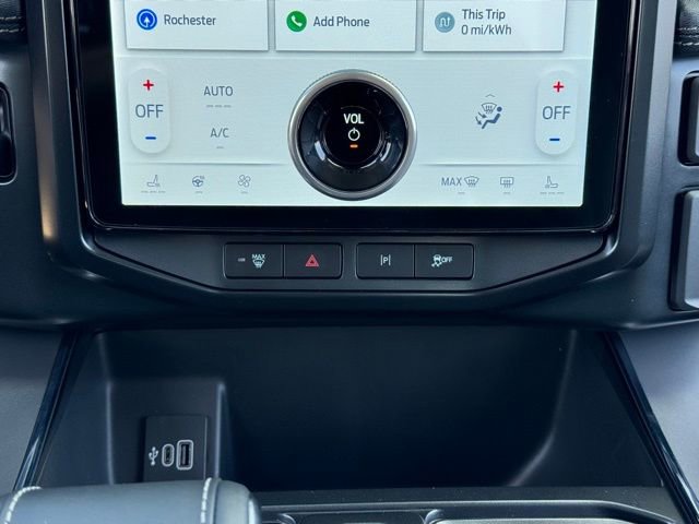 New 2025 Ford F150 Lightning Flash AWD/4WD image 12
