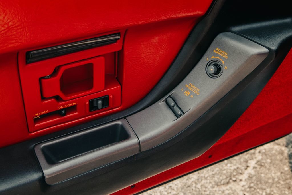 Used 1990 Chevrolet Corvette Convertible image 47