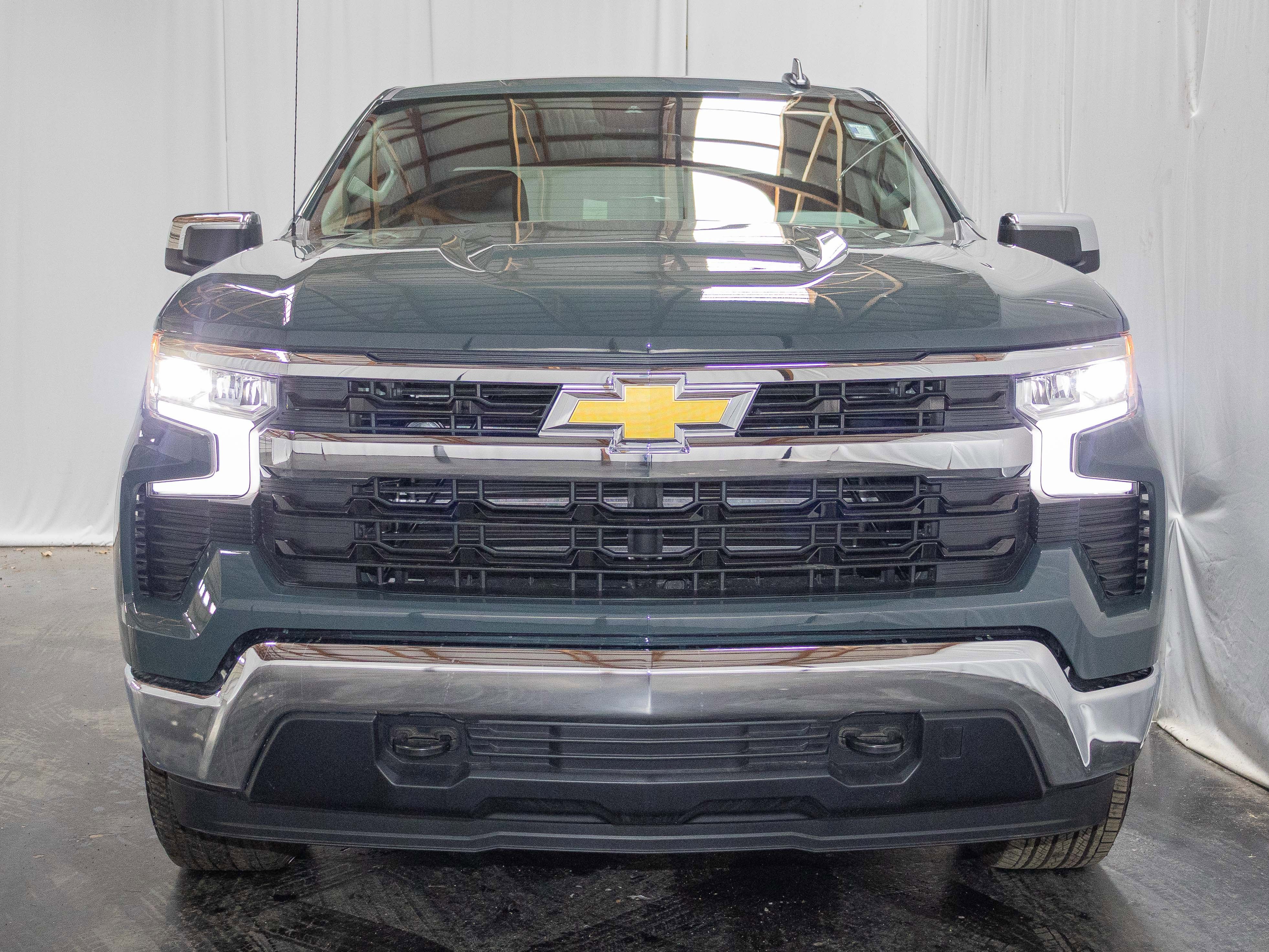 New 2026 Chevrolet Silverado 1500 LT w/ LPO, Liner Protection Package image 2