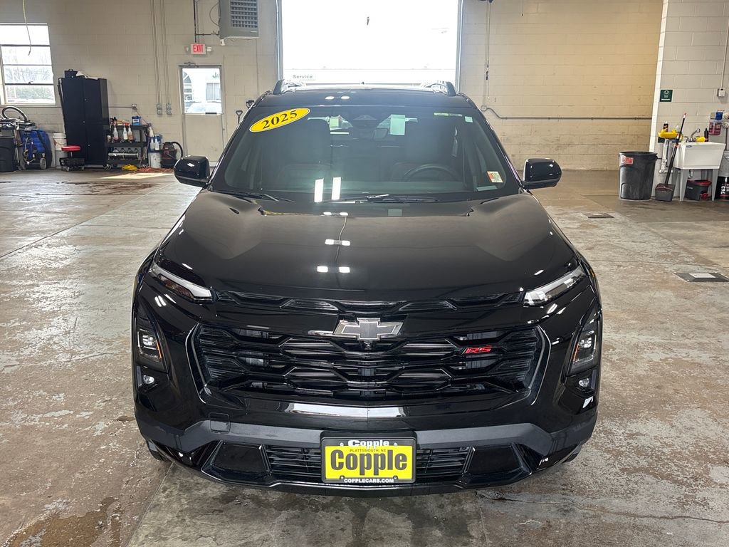 Used 2025 Chevrolet Equinox RS w/ Safety and Technology Package image 3